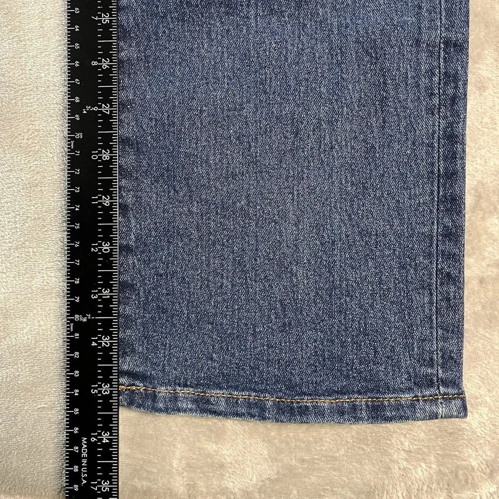 NWT True Religion Ricky Relaxed Straight Jeans Mens 30 (32x34) Medium Wash Flap